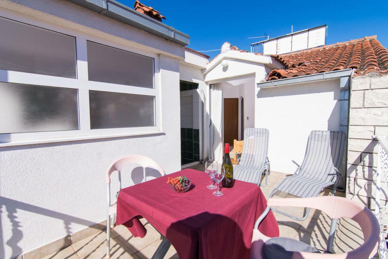 Villa Jadran Трогир Экстерьер фото